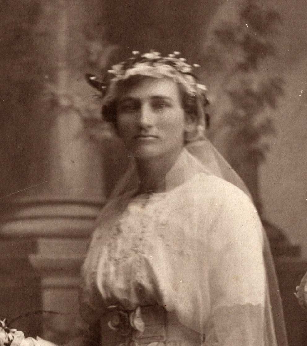 Photo of photos/Emily Childs 1922 wedding portrait